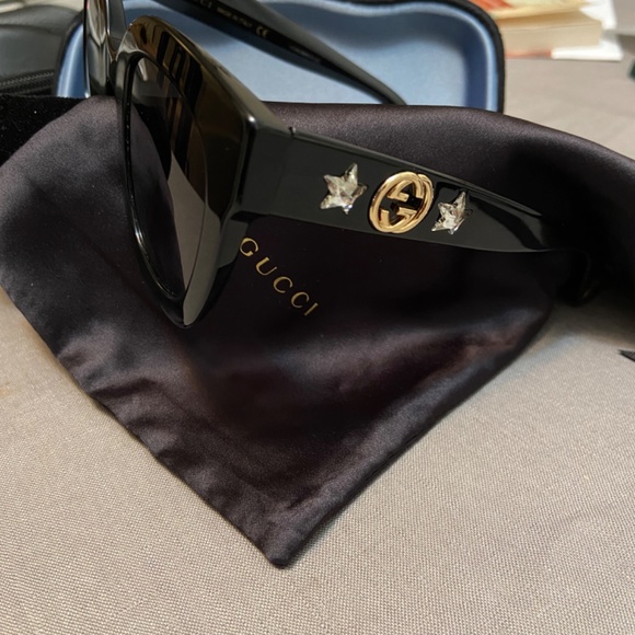 Gucci sunglasses - Picture 3 of 5